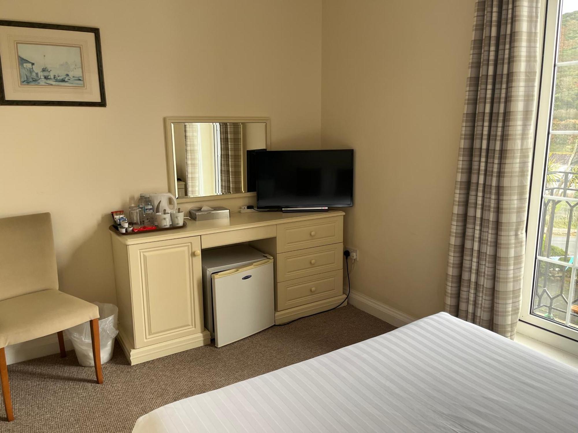 The Prince Of Wales Hotel St Ouen's 외부 사진
