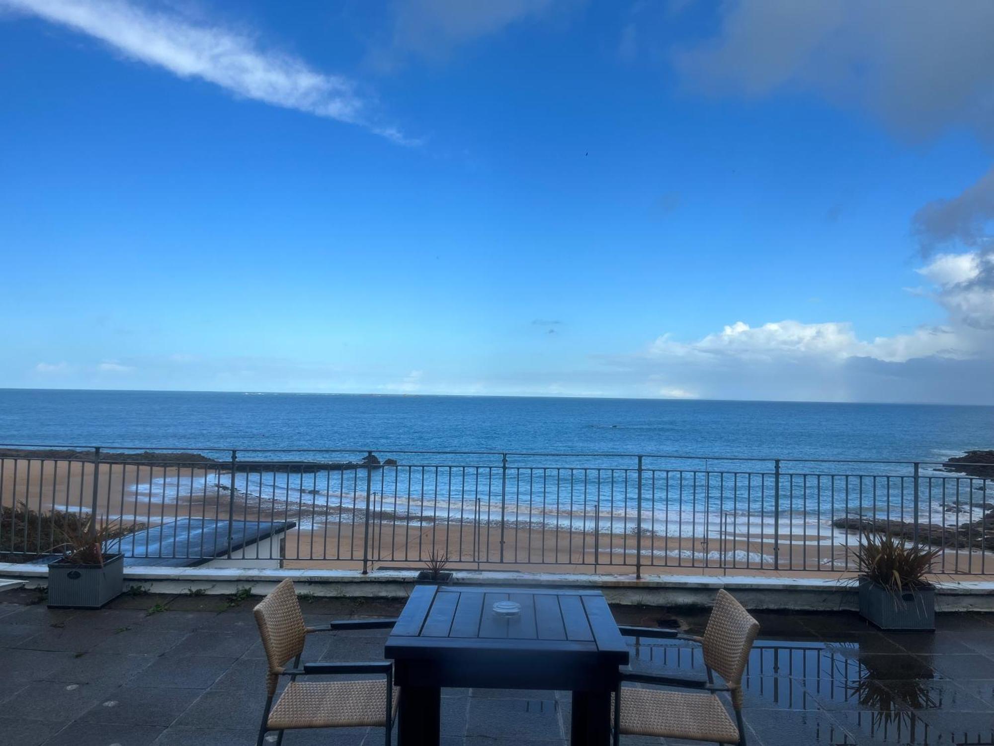 The Prince Of Wales Hotel St Ouen's 외부 사진