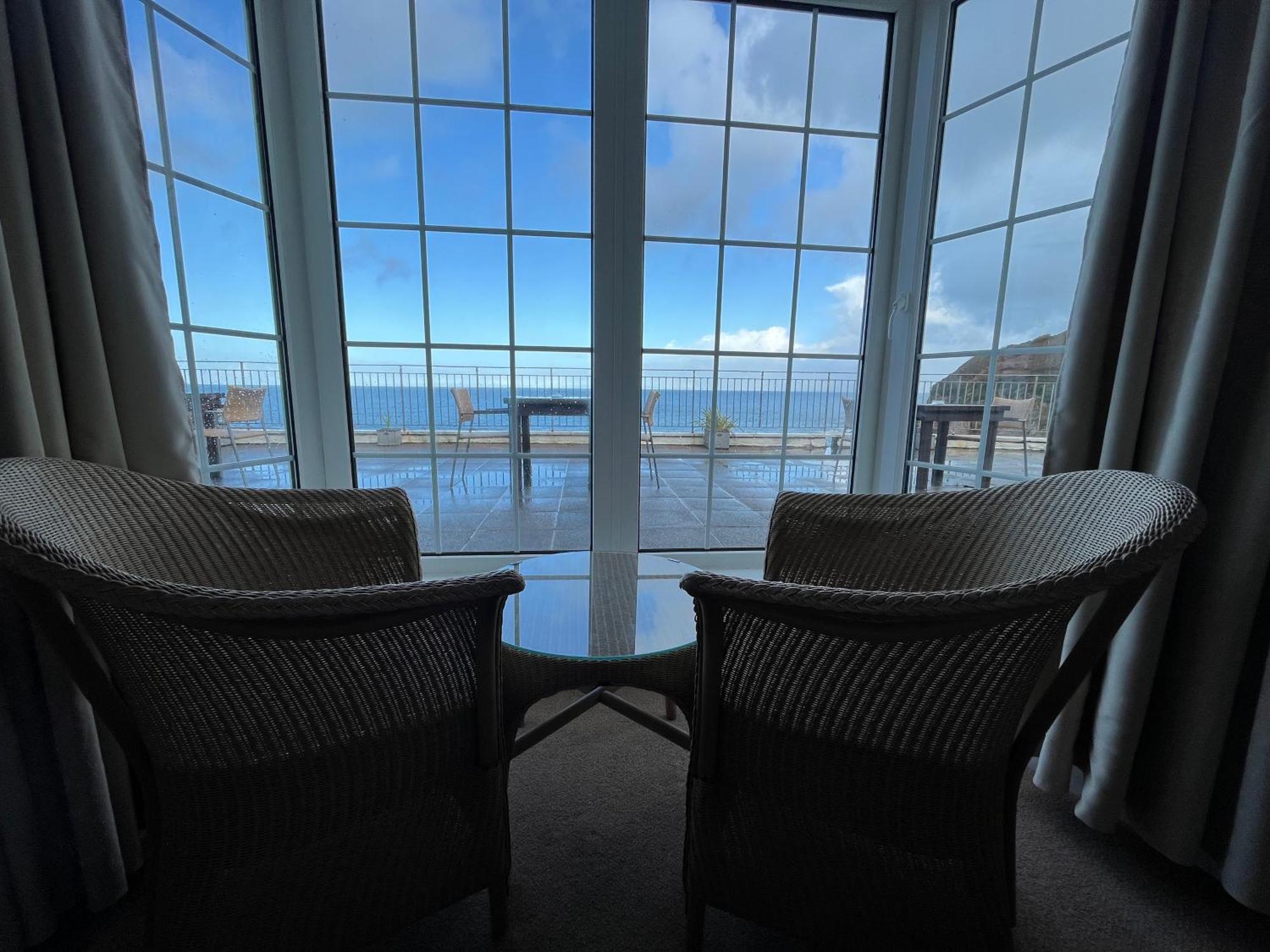 The Prince Of Wales Hotel St Ouen's 외부 사진