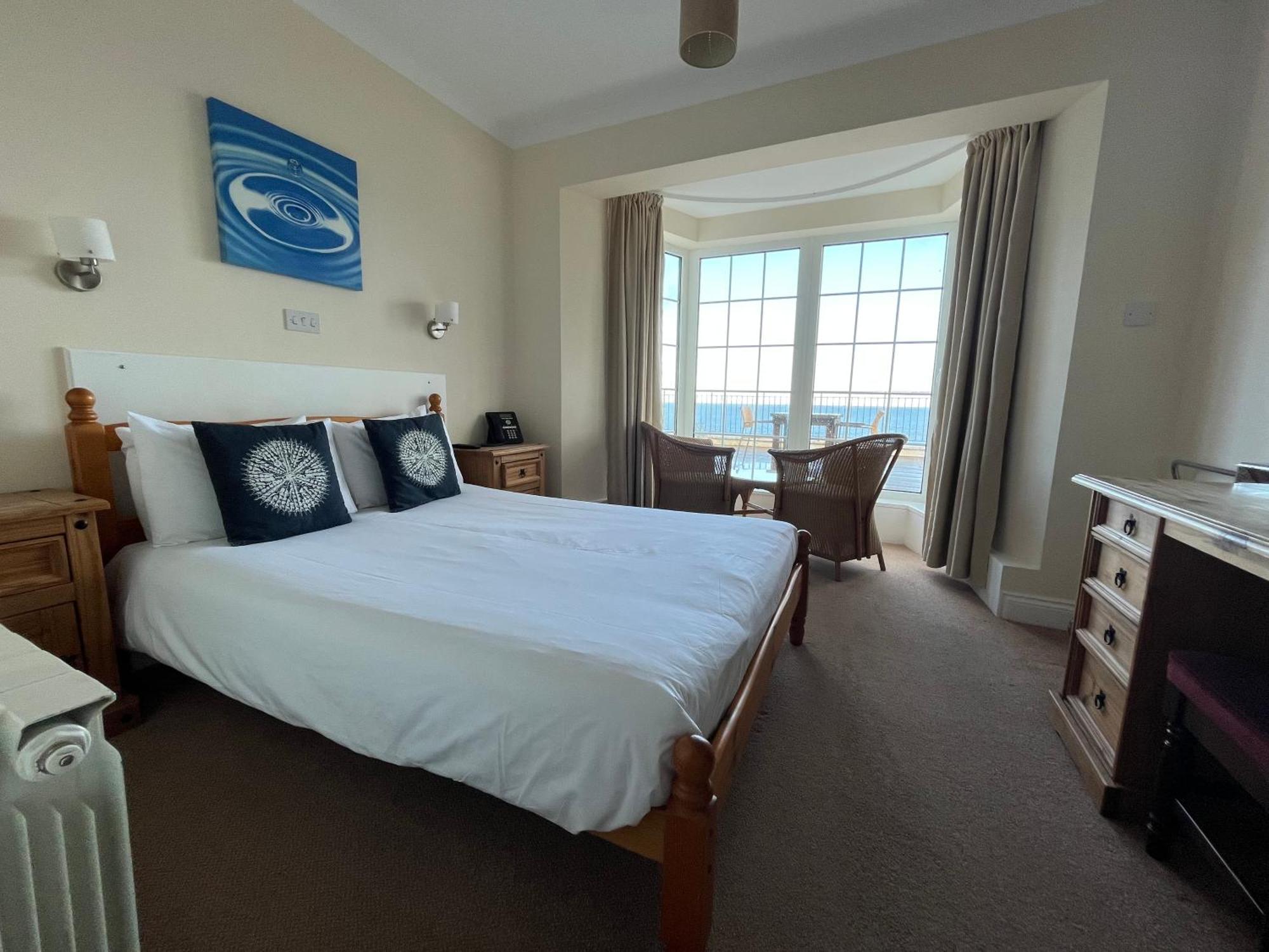 The Prince Of Wales Hotel St Ouen's 외부 사진